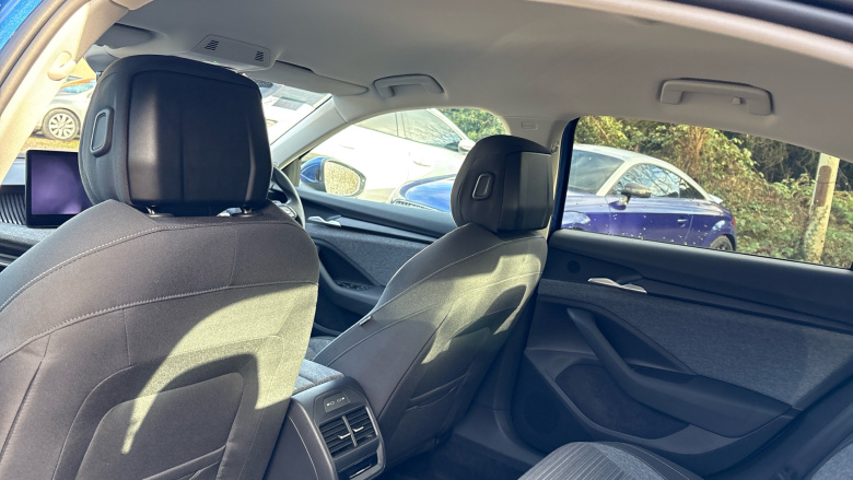 Skoda Superb 1.5 TSI e-TEC SE Technology 5dr DSG Petrol Hatchback